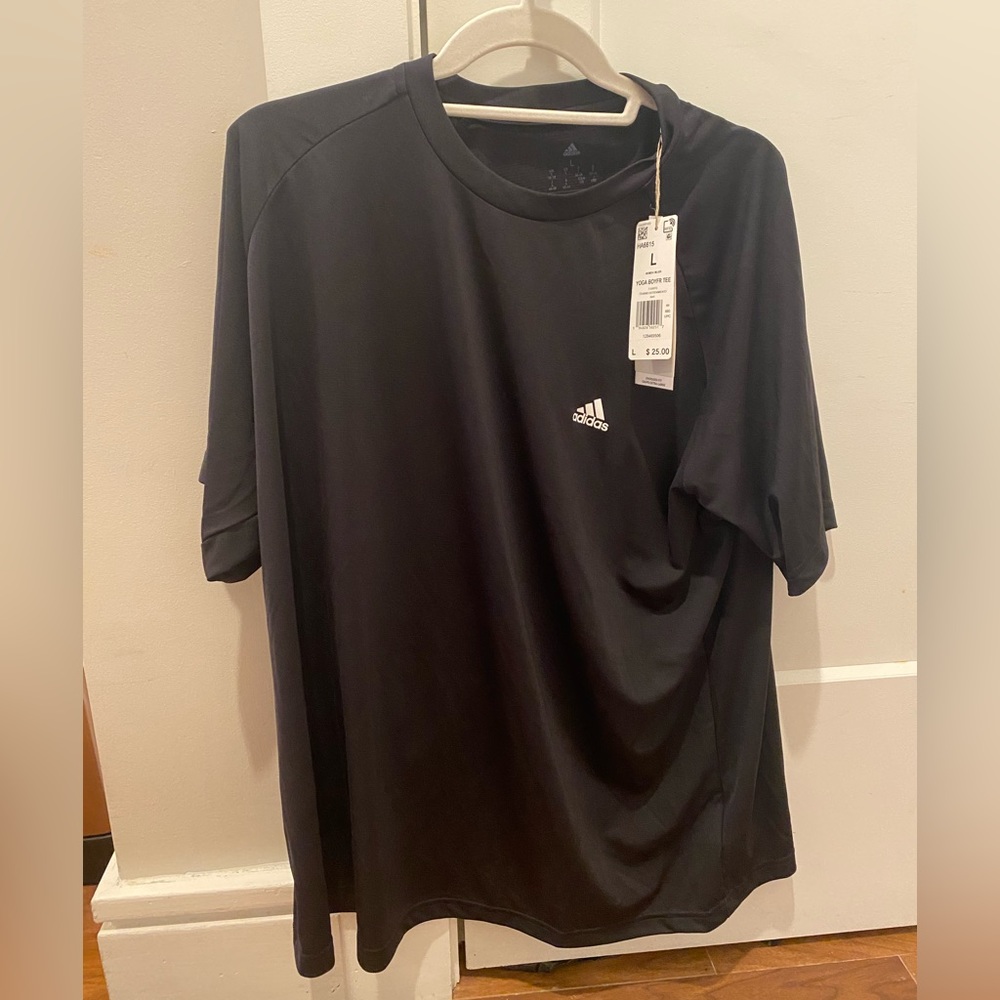 Adidas Tshirt